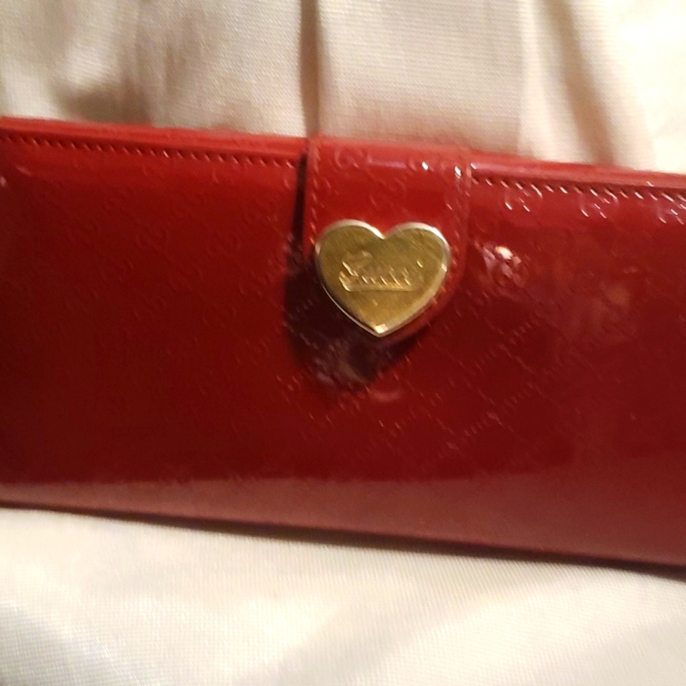 Auth. Gucci leather wallet